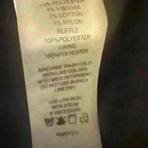 Vince Camuto Navy and Black Knit Blazer with ruffles. - Picture 5 of 5